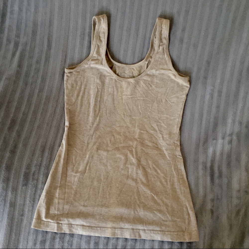 Maurices Tank